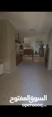  6 بيت مستقل للبيع