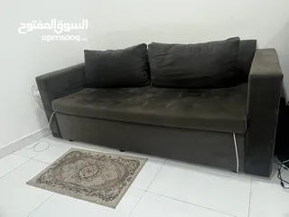  3 كنبه 3 اشخاص مستعمله نضيفه جدا