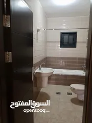  19 شقة للبيع في عين منجد رام الله مطلة على جبل المصيون مشرفة على منظر جميل مرتفع في مدينة رام الله
