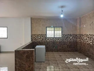  7 منزل مستقل غير مسكون
