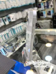  1 ايفون 13 لون ابيض مستخدم بحاله الوكالة