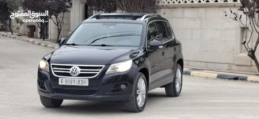  19 جيب تيجوان موديل 2010-اتومتيك-ماتور 2000تربوا -بنزين فل فل اضافات مع فتحة سقف بنوراما-فحص شركة ونخب