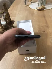  5 iPhone 11 Black