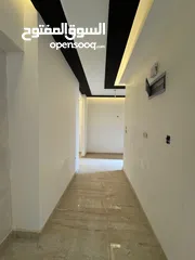  11 شقة جديدة لم تسكن بمساحة 300م