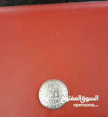  6 ساعات اوميغا عدد 2رجالي وستاتي