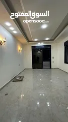 24 شقة جديدة للبيع طابق ارضي مدخل مستقل مع ساحة قرب قصر العوادين