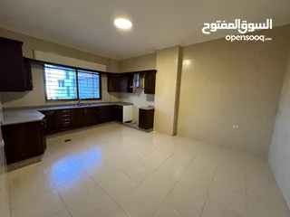  3 شقه غير مفروشه للأيجار في طريق المطار ( Property 40590 )-174899580