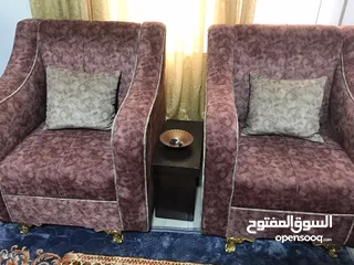  3 طقم كنب وكرسي هزاز وطاولات