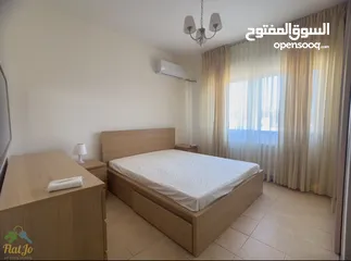  17 Furnished three bedroom for rent in 5th Circle  abdoun   شقة مفروشة ثلاث غرف الدوار الخامس عبدون دير