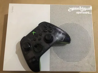  3 Xbox one s مع كنترولر xbox series x