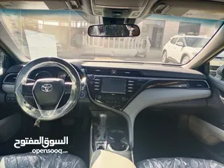  15 تويوتا كامري هايبرد ليثيوم امريكيه  موديل 2020 حره بحاله ممتازه وبسعر مغري للبيع
