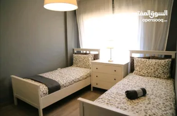  16 شقه رائعة للايجار  ، بمساحة115 متر في دير غبار