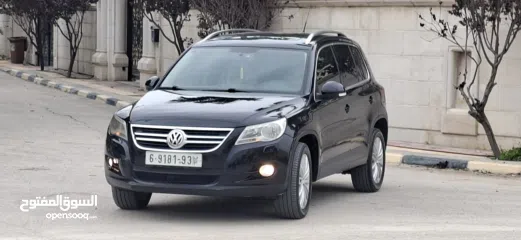  14 جيب تيجوان موديل 2010-اتومتيك-ماتور 2000تربوا -بنزين فل فل اضافات مع فتحة سقف بنوراما-فحص شركة ونخب