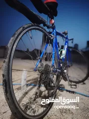  6 فلبس رياضي للمسافات الطويله رفيع خفيف قياس 28 وضعه ممتاز