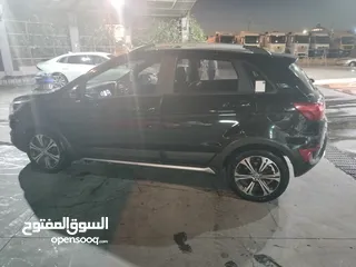 7 سيارة للبيع