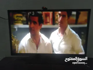  1 شاشه للبيع بسعر مغري