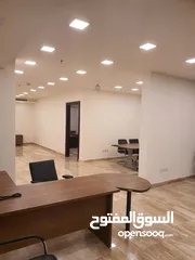  17 مكتب تجاري للبيع – شارع مكة – موقع مميز  يصلح لجميع الانشطة التجارية