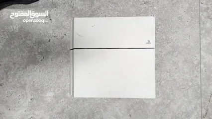  3 جهاز ps4 بحاله ممتاز للبيع مع 2 وحدات تحكم اصليات متوفر توصيل لكل الخارطه