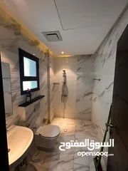  5 شقة للإيجار في قلالي خلف بنك السلام  ..Apartment for rent in Qalali behind Al Salam Bank