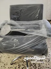  4 كرسي صالون حلاقة جديد وكالة للبيع