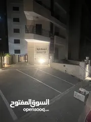  1 شقه للبيع بالطيره بالقرب من المدرسه الانجليه مدخل مستقل على شارع القاهره