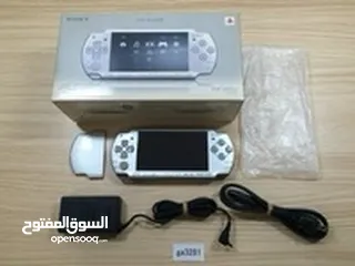  12 مستخدمه اصليه بحاله الوكاله للبيع استخدام خفيف جدا والنسخه التى يوجد فيها ذاكره ومعها شاحنها الا PsP