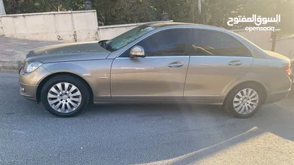  1 مرسيدس C200 2009 البيع بدون رقم