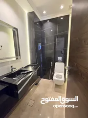  8 ارقى مناطق جبل عمان شقة جديدة فخمة ملوكية للإيجار 250 متر طابق ثاني