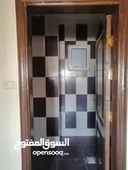  9 شقة طابق رابع للبيع في الصريح خلف مسجد رياض الصالحين