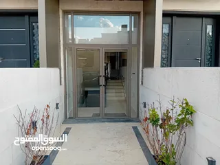  2 شقة فخمة للبيع باجمل موقع بهلدا قرب مسجد الهمشري مواصفات خاصة سكن خاص وسيط