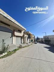  7 محلات تجارية للايجار في يعبد في موقع استراتيجي