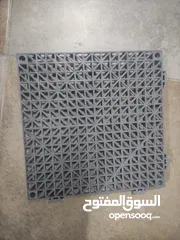  12 بلاط جومي مخرم
