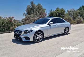  1 مرسيدس بنز E200 - AMG فل أوبشن مسكر - دهان الشركة المنتجة - سيارة بحالة الوكالة