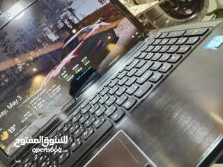  1 لابتوب لينوفو