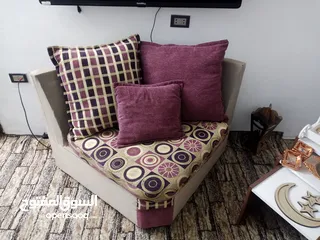  7 طقم كورنر خليجي نظيف للبيع