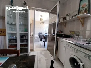  8 شقة للايجار في الشمساني  ( Property 33054 ) سنوي فقط