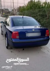  1 سيارة باسات 1998 منفوضة بالكامل