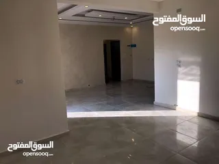  6 شقة 171 م للبيع الرهبات الوردية مع غرفة نوم جديدة من معرض شهوان محاطة بفلل ، الفيديو هو الوضع الحالي