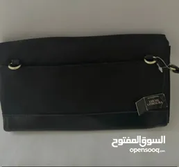  4 حقيبة يد - حقيبة كتف مع حزام سوداء من فيكتوريا سيكريت  Clutch Bag-Crossbody Bag Victoria's Secret