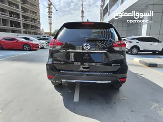  14 Nissan Rogue / 4wd / SV / 2019