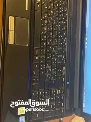  4 لابتوب فوجيتوس بحاله الوكاله