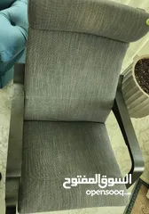  10 كرسي هزاز فخم و عصري للبيع بحالة ممتازة جدا