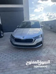  1 سيارة للبيع
