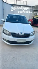  2 سكودا فابيا 2017