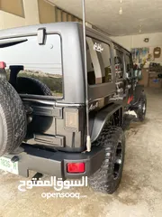  3 جيب رانجلر صحاري