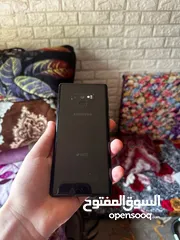  4 هاتف سامسونج نوت 9