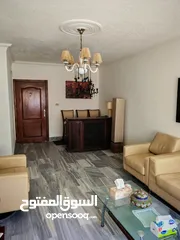 4 شقة للبيع  في موقع مميز في الجاردنز (غرفتين نوم) خلف المدارس العمرية