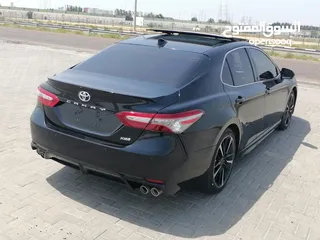  18 تويوتا كامري XSE بانوراما فل مواصفات Camry Panorama Full Option