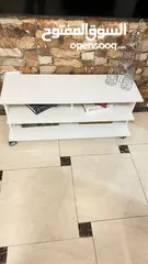  8 طقم كنب 7 مقاعد و طاولة تلفزيون و دورسوار بمراية