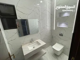  5 شقة سوبر ديلوكس مع روف فاخر